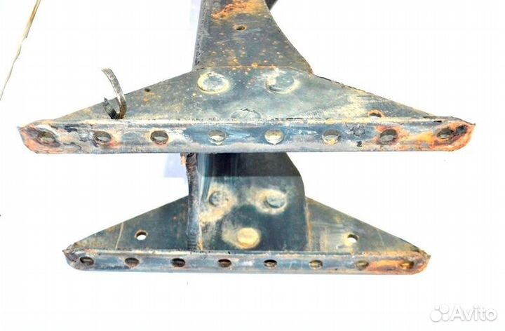 Траверса рамы volvo FM (01.05)