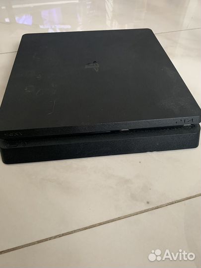 Sony PS4 slim 1tb