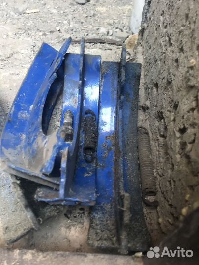 Тормозные колодки задние