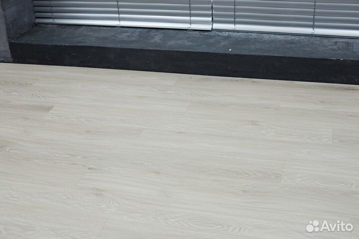 Плитка виниловая