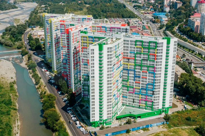 3-к. квартира, 140 м², 17/25 эт.