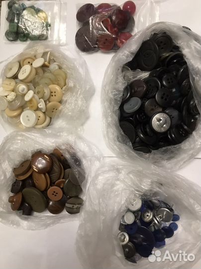 Пуговицы