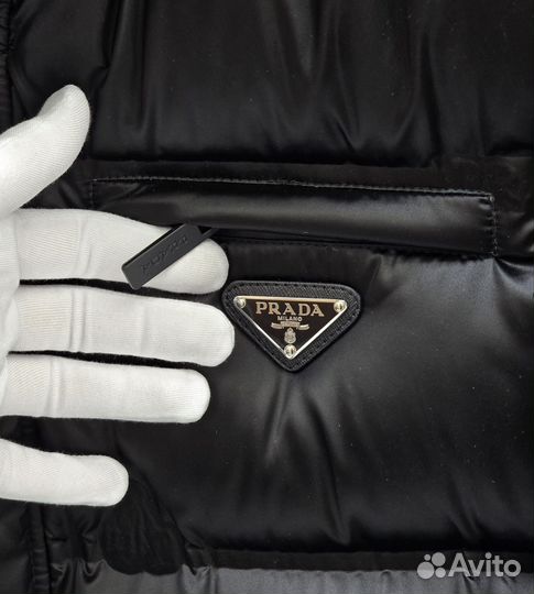 Пуховик мужской Prada