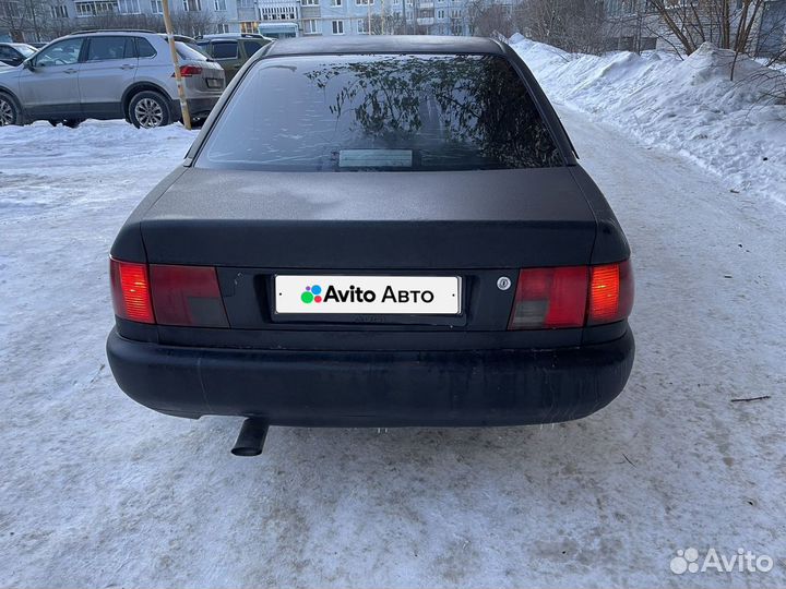 Audi A6 2.0 МТ, 1995, 333 831 км