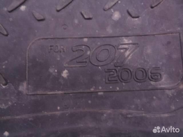 Коврик салона задний правый Peugeot 207 2006-2012