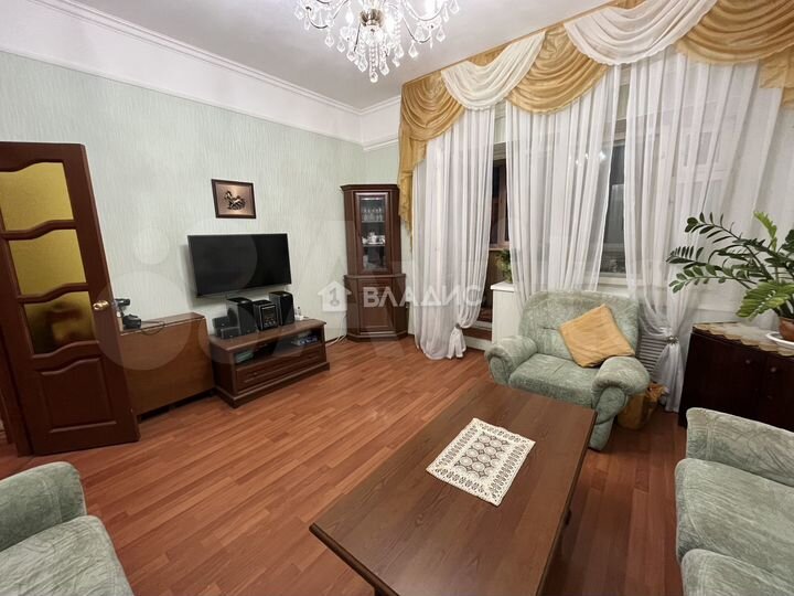 1-к. квартира, 54 м², 6/6 эт.