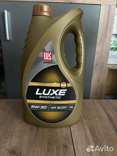 Масло моторное lukoil luxe synthetic 5w30 (новое)