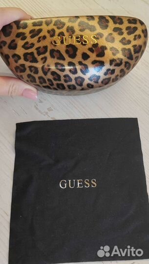 Солнцезащитные очки Guess оригинал