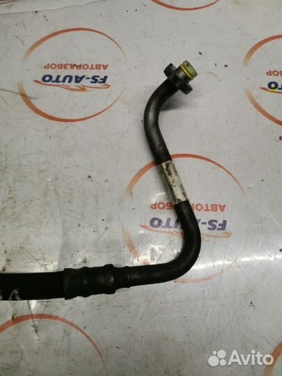 Трубка кондиционера Volvo V60 2.0 дизель D5204T