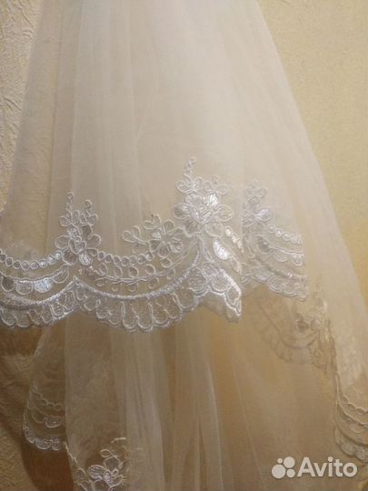 Свадебный аксессуар. Айвори фата