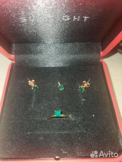 Комплект золотых украшений