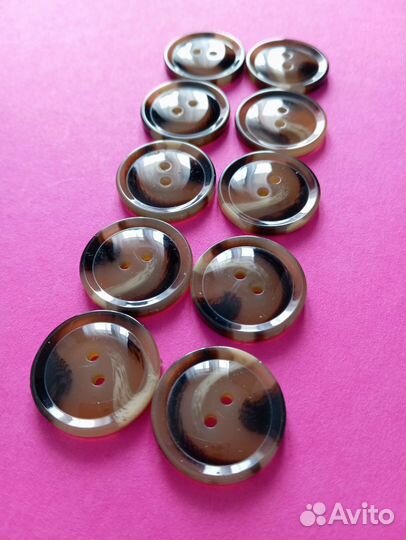 Набор пуговиц 10 шт. Новые