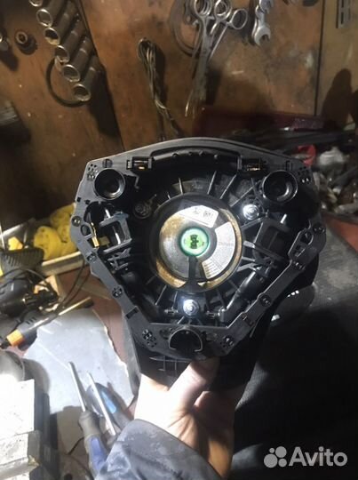 Подушка безопасности водителя Chevrolet Niva