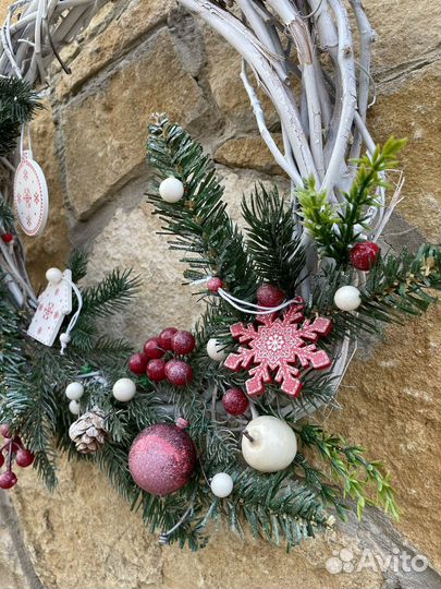 Новогодний венок ручной работы