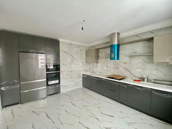 4-к. квартира, 126,6 м², 6/10 эт.