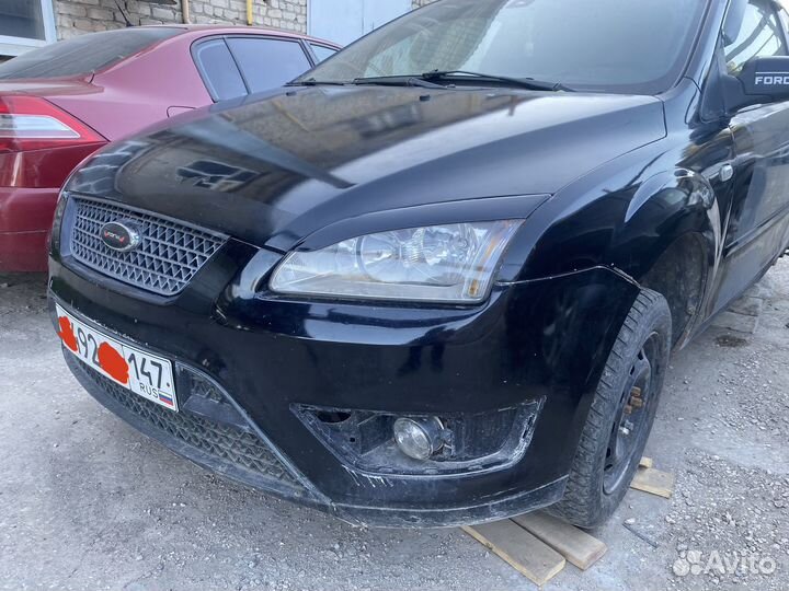 Передний бампер на Ford Focus ST II 2005-2008