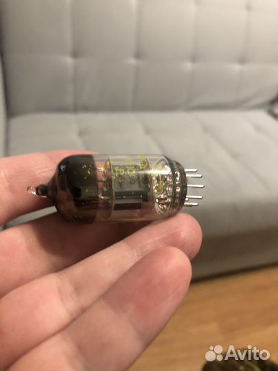 Лампа 12AX7 electro-harmonix