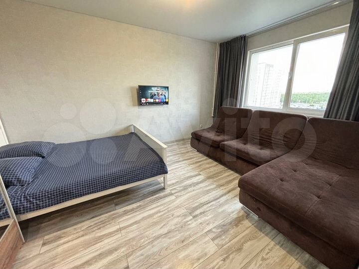 1-к. квартира, 40 м², 7/17 эт.