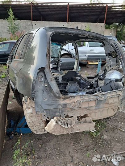 Рено Клио 2 кузов