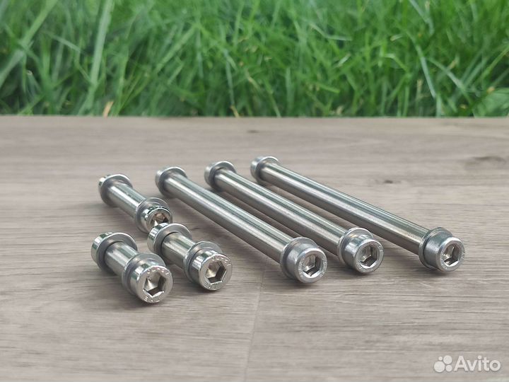 Оси для подвески Monorim