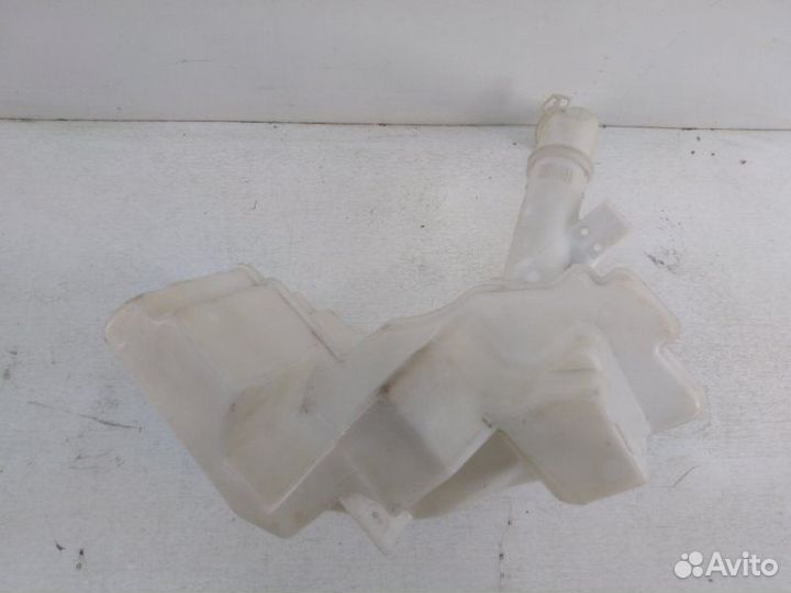 Бачок омывателя Mazda 3 BK 2002-2009