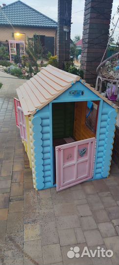 Детский игровой пластиковый домик