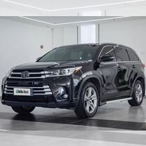 Toyota Highlander 2.0 AT, 2021, 38 000 км, с пробегом, цена 3 350 000 руб.