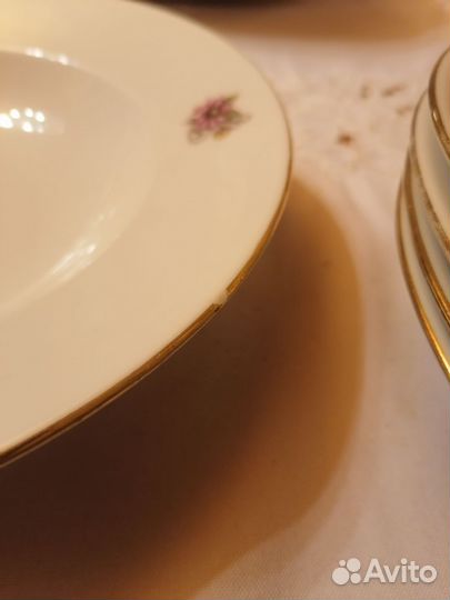 Тарелки Thun и Titov Veles