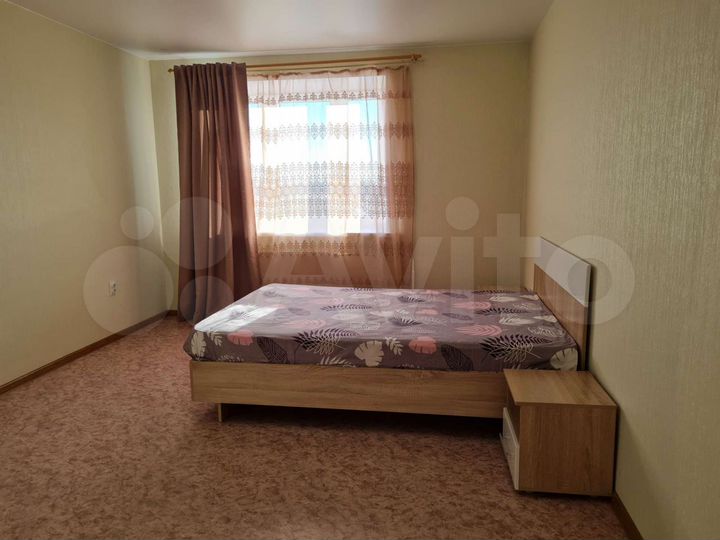 2-к. квартира, 90 м², 7/7 эт.