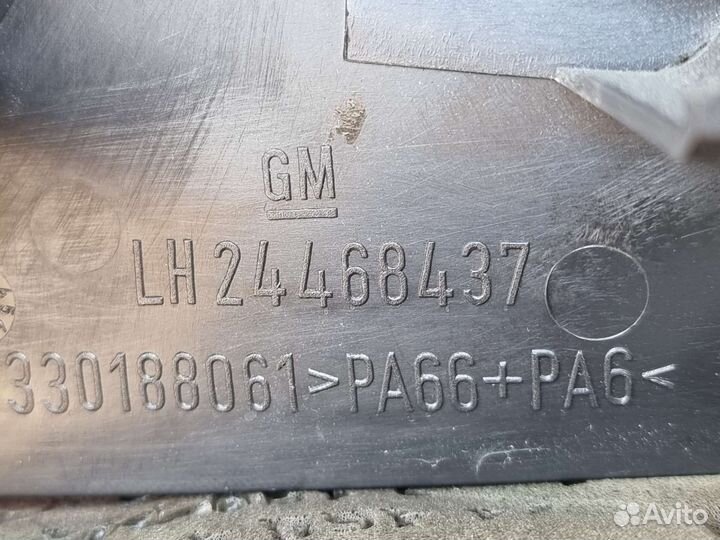 Накладка зеркала внутренняя левая Опель Астра Н