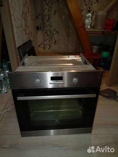 Духовой шкаф электрический Electrolux