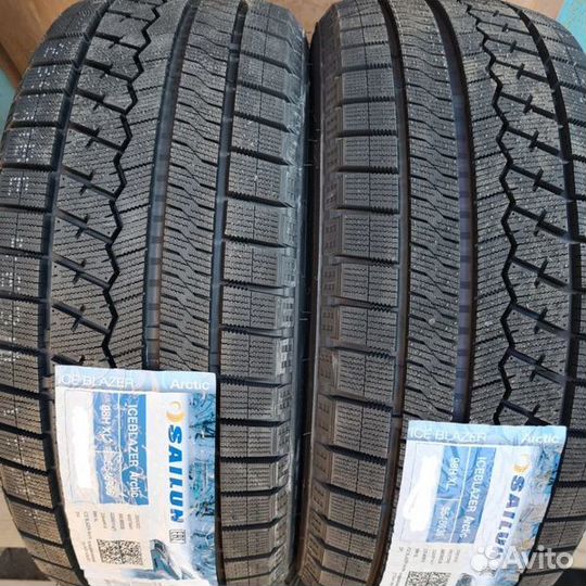 Sailun Ice Blazer Arctic SUV 255/55 R18 109