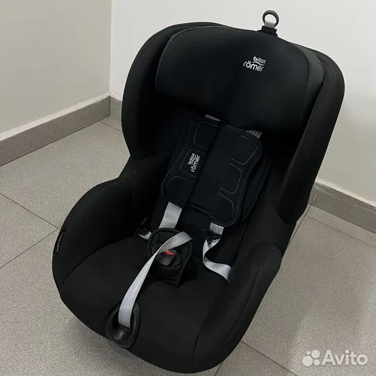 Автокресло britax romer trifix2 i size