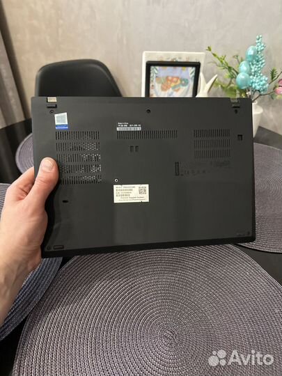 Отличный Thinkpad T490 i5/16/256/IPS/подсветка