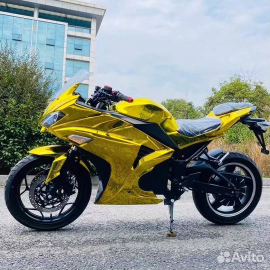 Электромотоцикл Yamaha R3