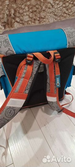 Школьный рюкзак