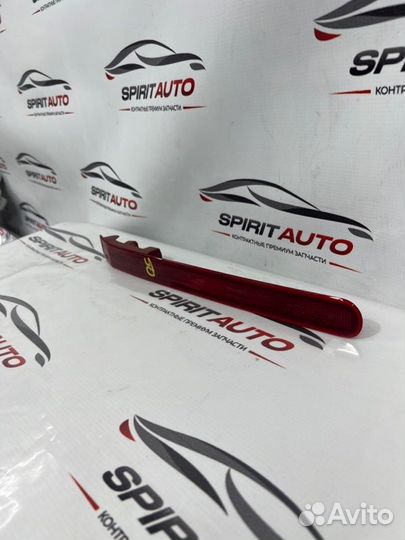 Катафот бампера задний левый Kia Stinger 1 G6DP