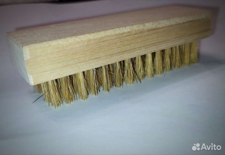Щётка деревянная с натуральной щетиной