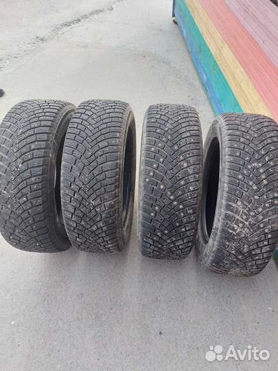 Continental IceContact 3 235/60 R18
