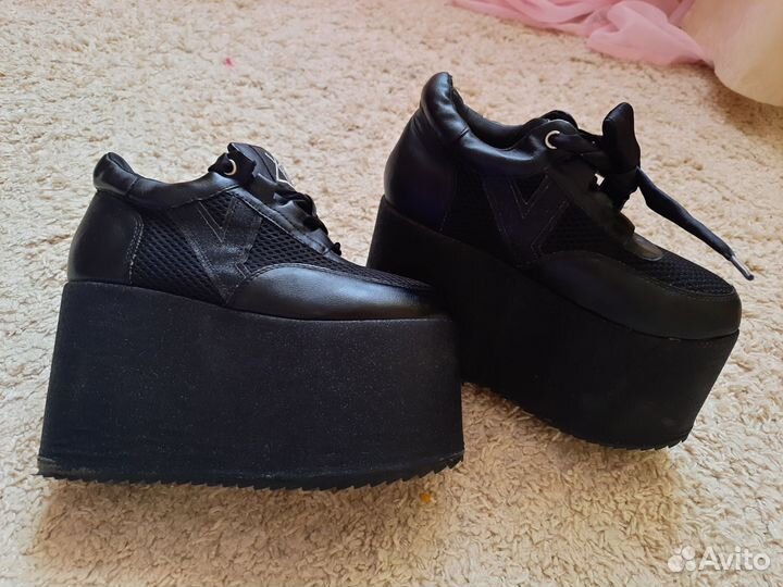 Ботильоны на платформе