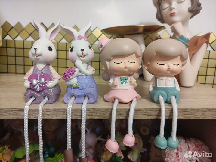 Статуэтка, фигурка. Кукла, зайчик, кот