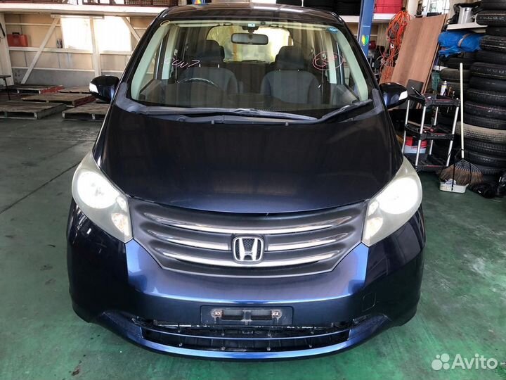 Стекло двери (форточка) honda freed GB3 L15A FR/RH