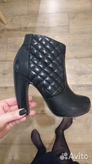 Кожаные ботильоны