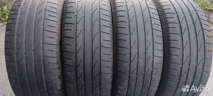Bridgestone Dueler H/P Sport 235/55 R17