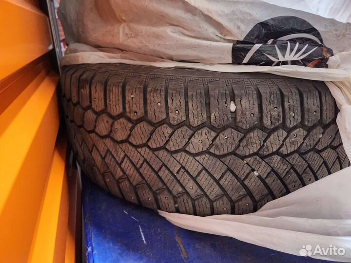 Gislaved Nord Frost 200 265/60 R18