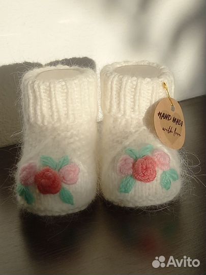 Пинетки с вышивкой для девочки пух норки
