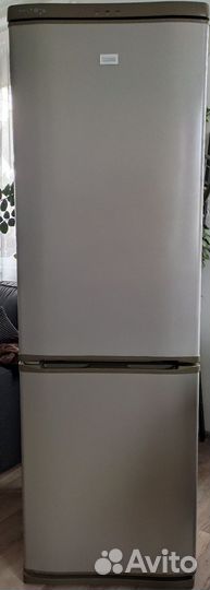 Холодильник Zanussi ZRB 334 SO