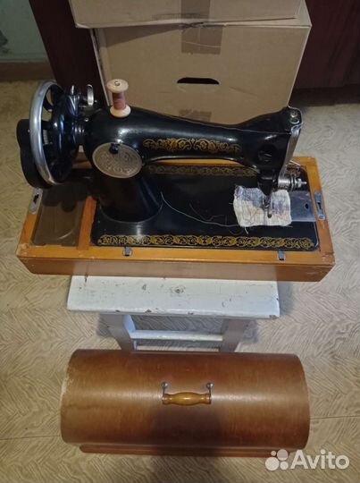 Швейная машина Подольск