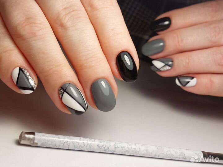 Маникюр на дому