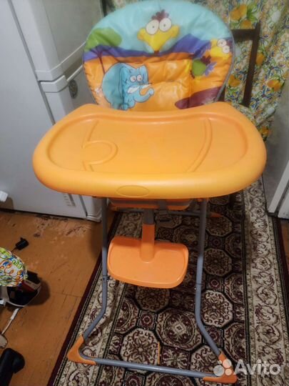Столик для кормления ребенка